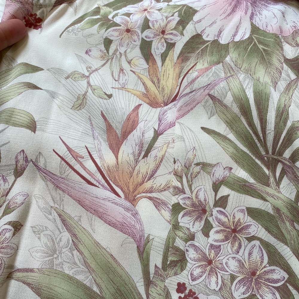 🌺🦜Tropic Vibes 🍹 Hawaiian floral print blouse S/M - Picture 5 of 16